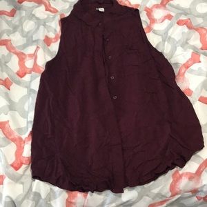 Tank top.
